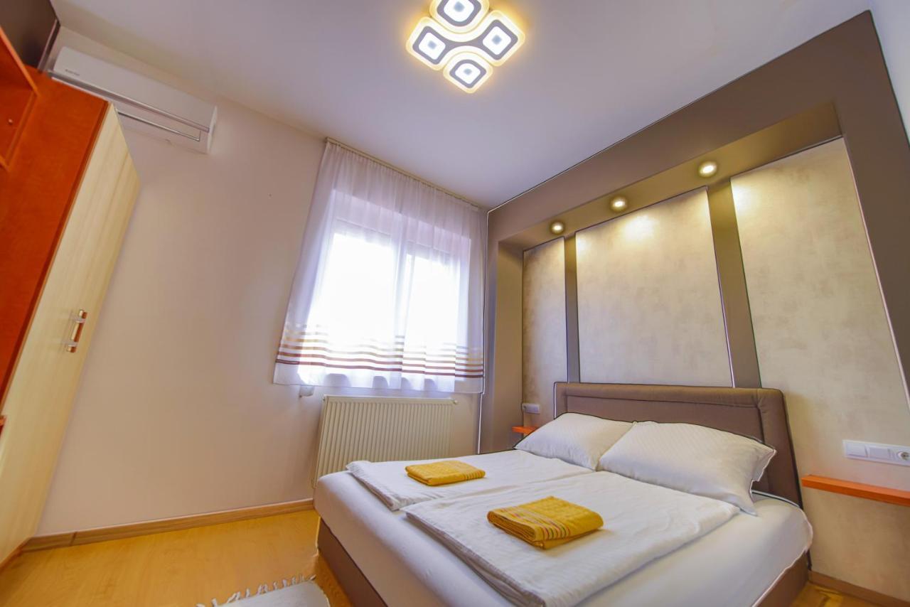 Kalvin Utcai Apartmanok Hajduszoboszlo Exterior photo